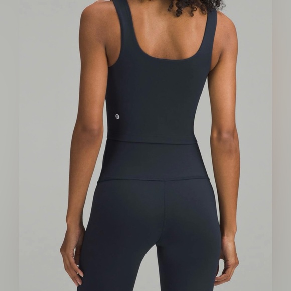 Women's Navy Blue Sleeveless Top - Picture 3 of 8